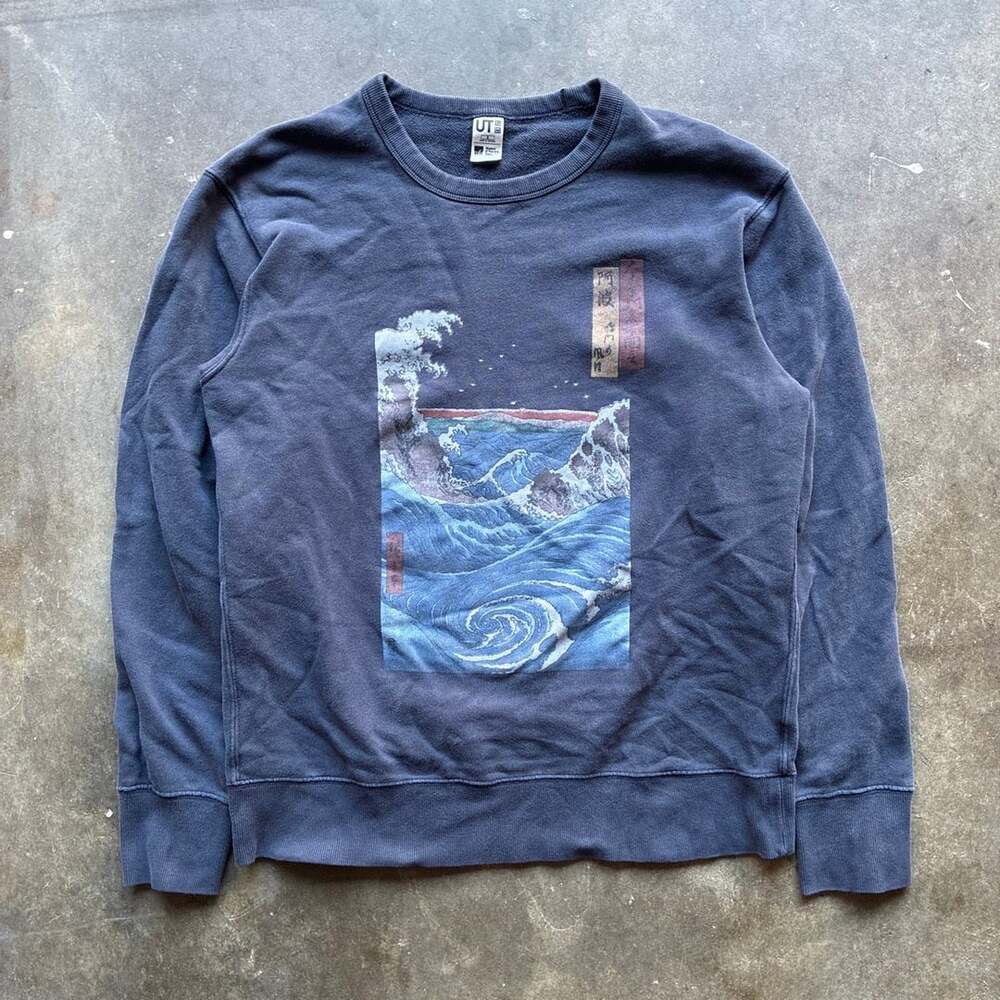 Uniqlo MFA Boston Graphic Sweatshirt Size S Blue Japanese Art